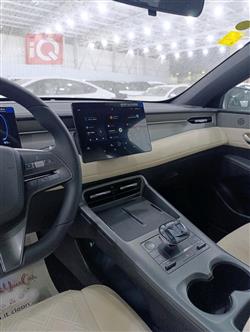 بی وای دی Qin Plus